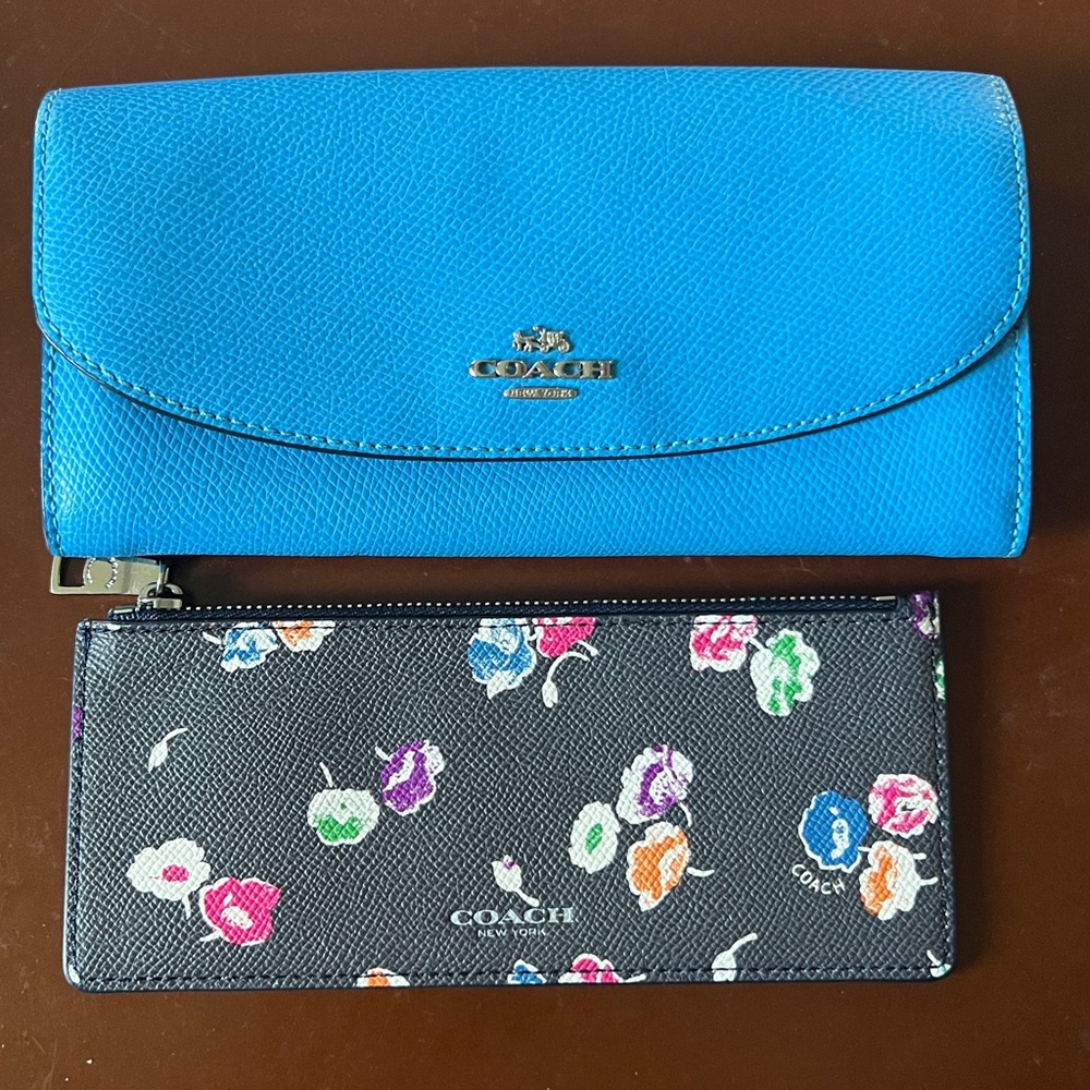 Coach wildflower pop azure slim envelope wallet. NWOT. Smoke and pet free home.